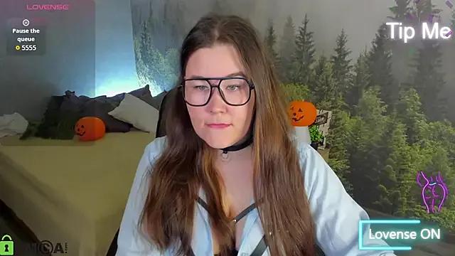 StripChat Tara_Torres  is Freechat  Tara_Torres — air kiss