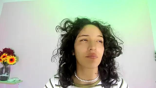 Private TeensNews18 on StripChat