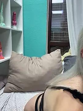 StripChat TheRealJessyLey  is Freechat  TheRealJessyLey —  Suck My Toy