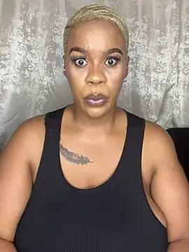 Avatar of THICKBUNNYCHICKxxx