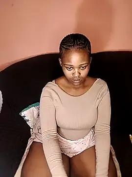 Freechat ThickPearlx23 on StripChat