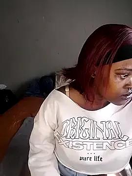 Freechat ThickPearlx23 on StripChat