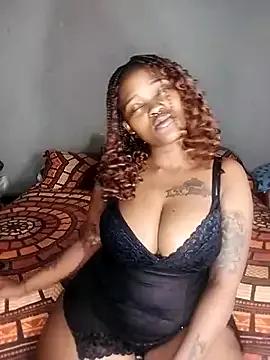 Freechat ThickPearlx23 on StripChat