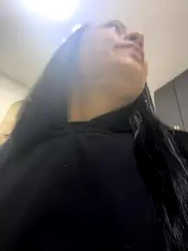 Freechat TiffanyyLam on StripChat