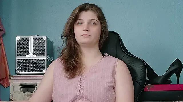 TreeJeanne on StripChat 