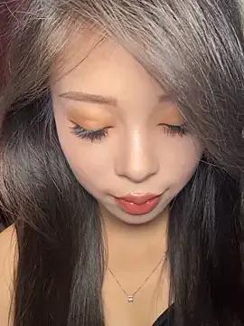 Freechat tuanzi125216 on StripChat