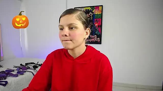 Freechat ValeAmayaa on StripChat