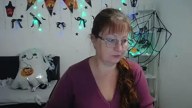 StripChat VanessaHotts  is Freechat  VanessaHotts — on a pink dildo