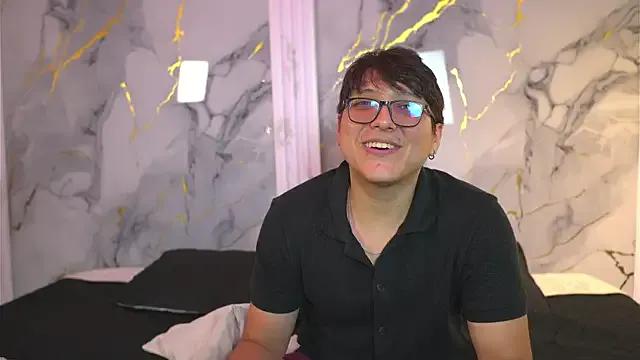StripChat vanilla_hot  is Freechat  vanilla_hot — Cum all face