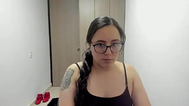 Freechat Venus_cat_ on StripChat