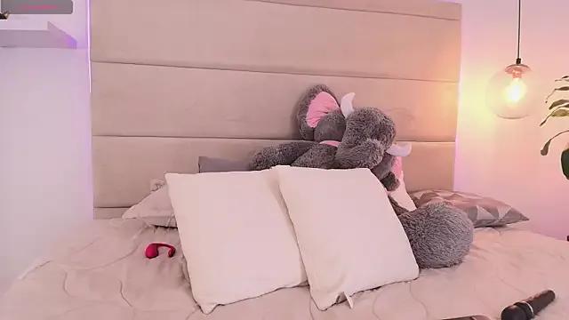 Avatar of VENUSMOON777