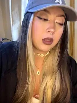 VictoriaGerard_Pink — SHOW BOOBS/ TOPLES 