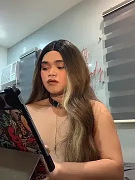 VictoriaL0ve — Cum at goal empty my balls