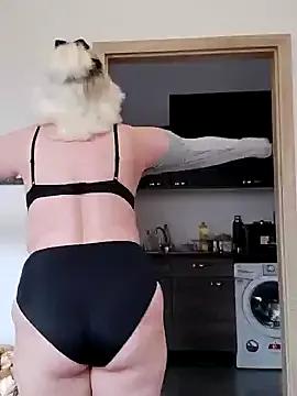 StripChat VikaKing is Freechat VikaKing — Doggy style position/