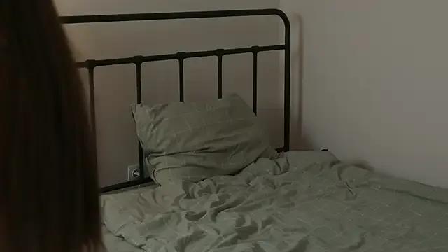 StripChat VIP_MILENA  is Freechat  VIP_MILENA — Breasts closer and squeeze nipples