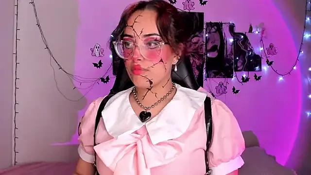 StripChat willow_poisson  is Freechat  willow_poisson — deep throat, drooling saliva on tits