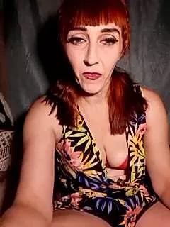 Xelenaxcbbs on StripChat