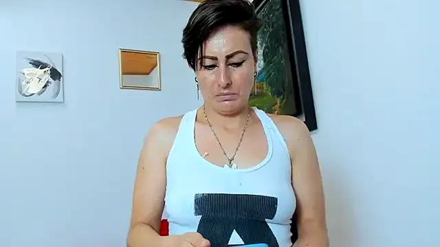 Avatar of yasmin_goldenst