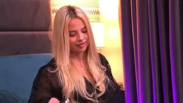 Freechat YssabelFox on StripChat
