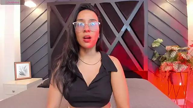 Freechat zoe_martins_ on StripChat