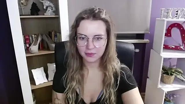 Freechat Zoey_Erotic on StripChat
