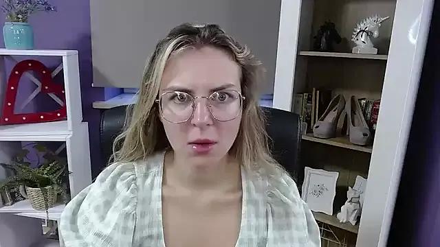Freechat Zoey_Erotic on StripChat